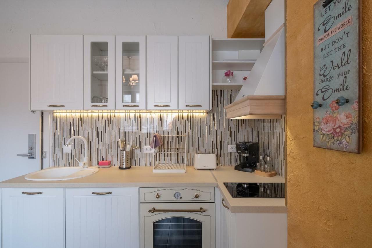 סופיה 1-Bedroom Designer Apartment On Hristo Belchev Str מראה חיצוני תמונה